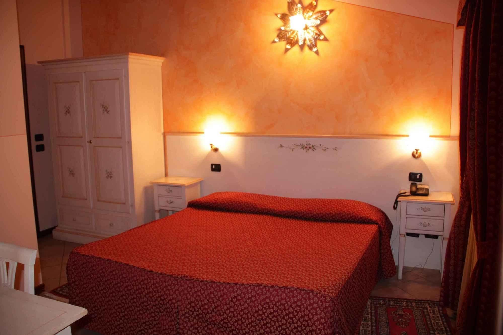 Albergo La Piana Ghedi Zewnętrze zdjęcie